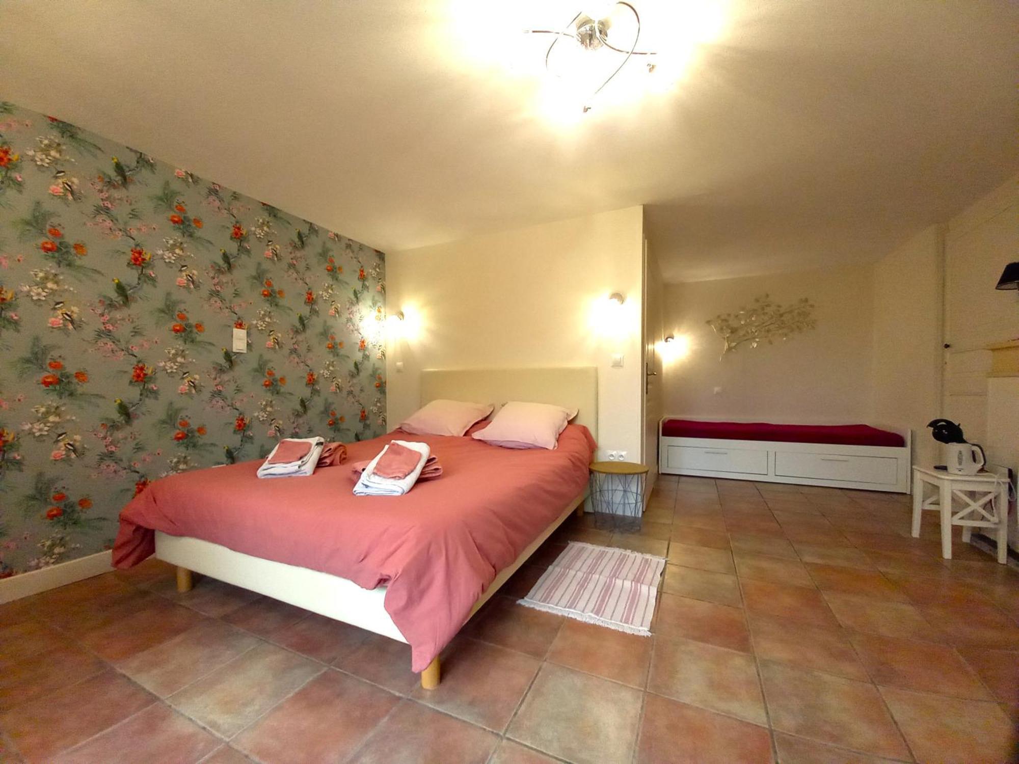 Au Pays De Jacquou : Chambre D'Hotes Et Table D'Hotes Bed & Breakfast Fossemagne Exterior photo